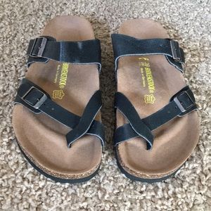 BRAND NEW BIRKENSTOCK’S!!